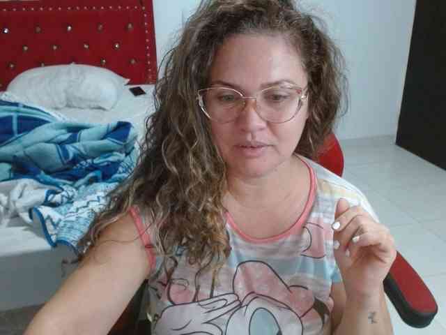 helenca1980 webcam