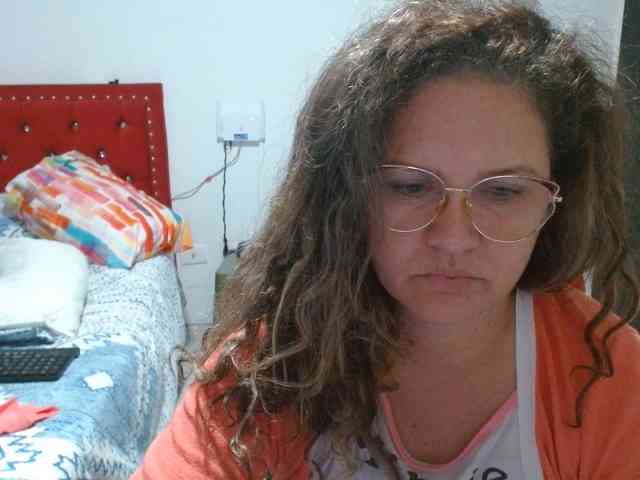helenca1980 webcam