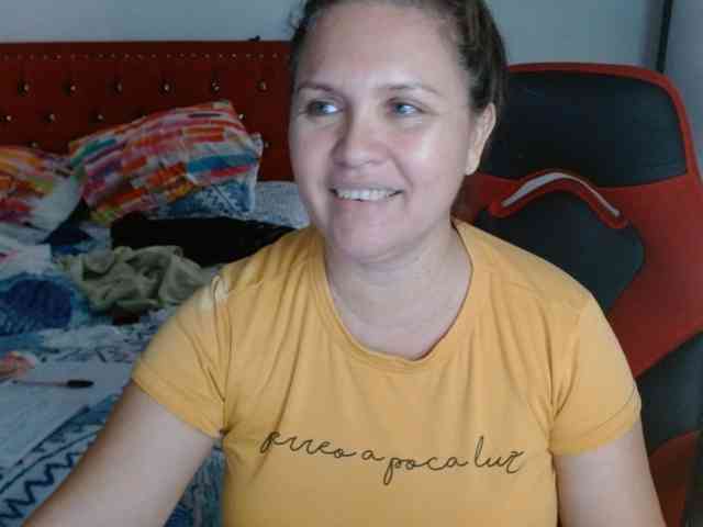 helenca1980 webcam