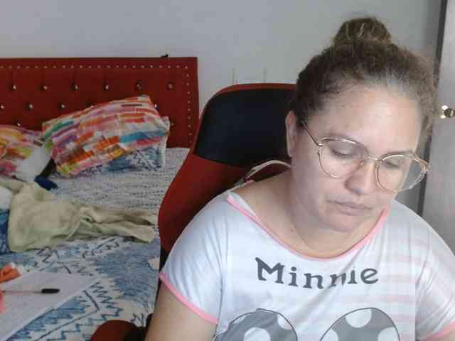helenca1980 webcam