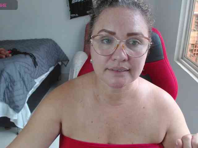 helenca1980 webcam