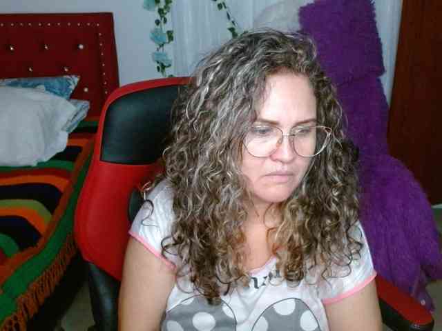 helenca1980 webcam