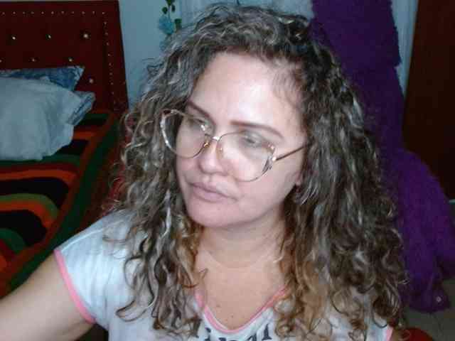 helenca1980 webcam