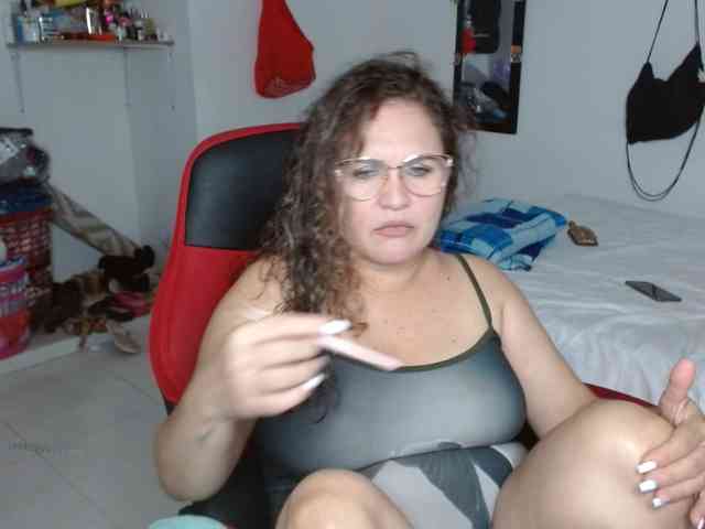 helenca1980 webcam