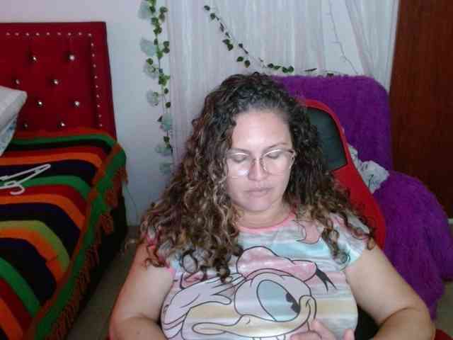 helenca1980 webcam