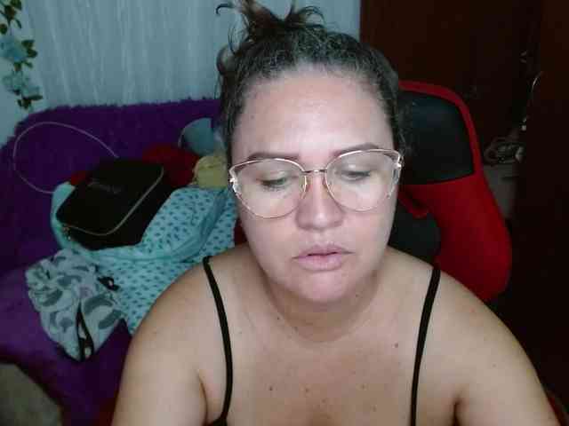 helenca1980 webcam