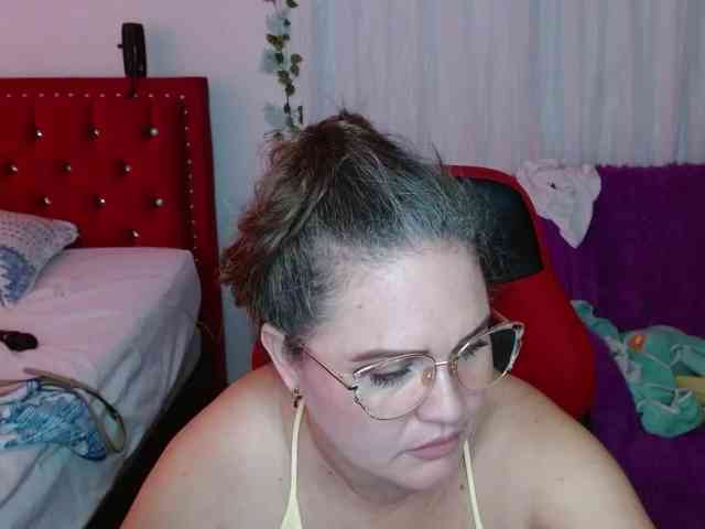 helenca1980 webcam