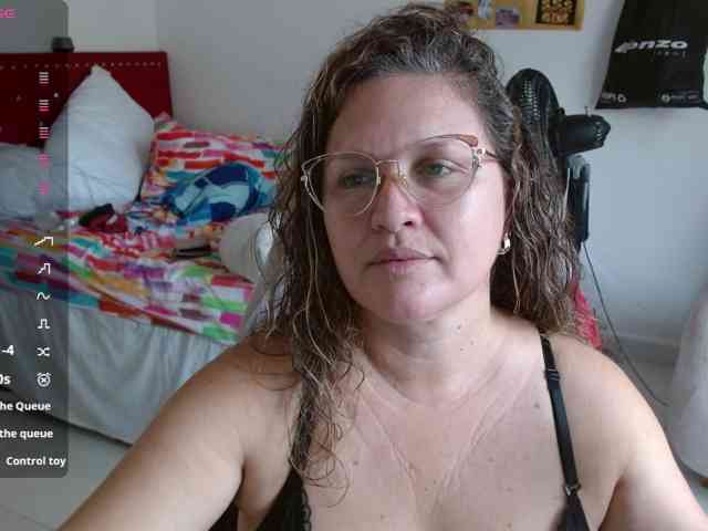 helenca1980 webcam