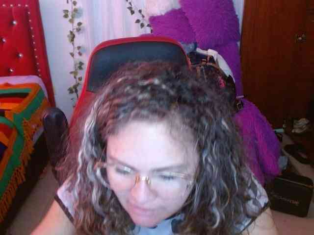 helenca1980 webcam
