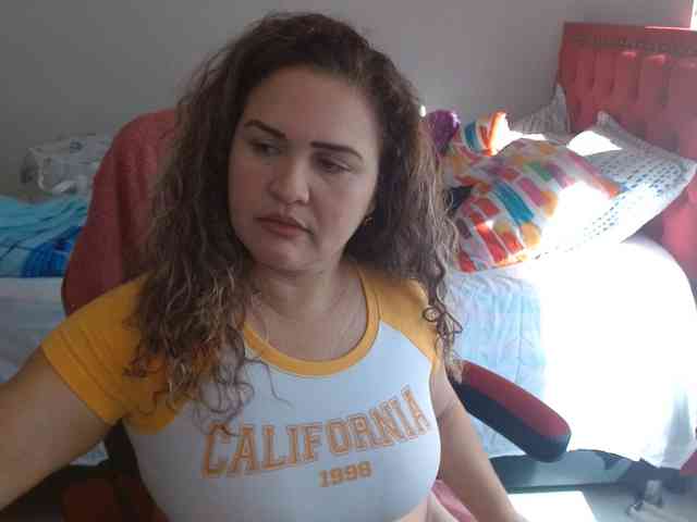 helenca1980 webcam