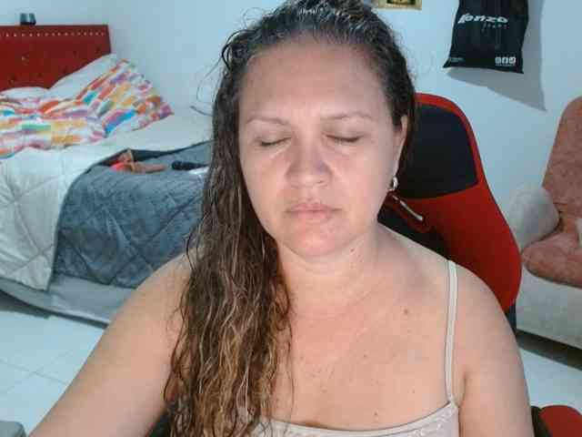 helenca1980 webcam