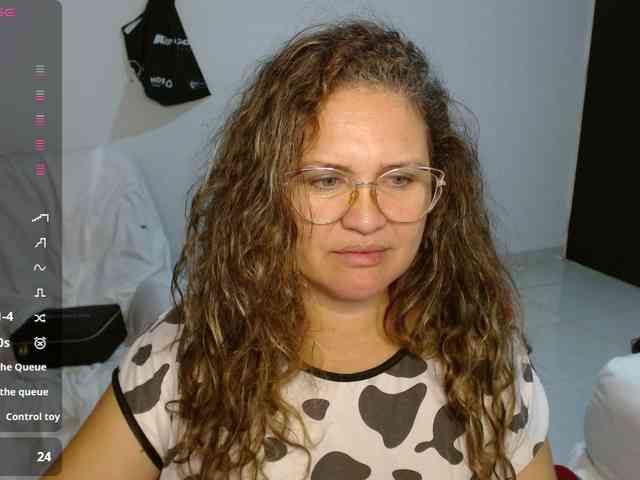helenca1980 webcam