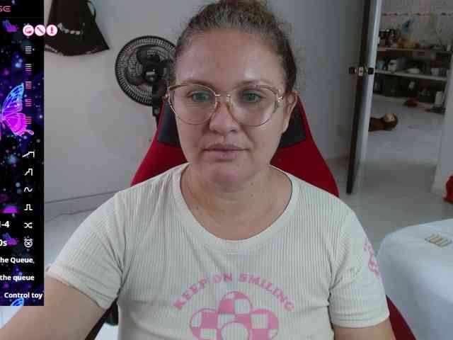 helenca1980 webcam