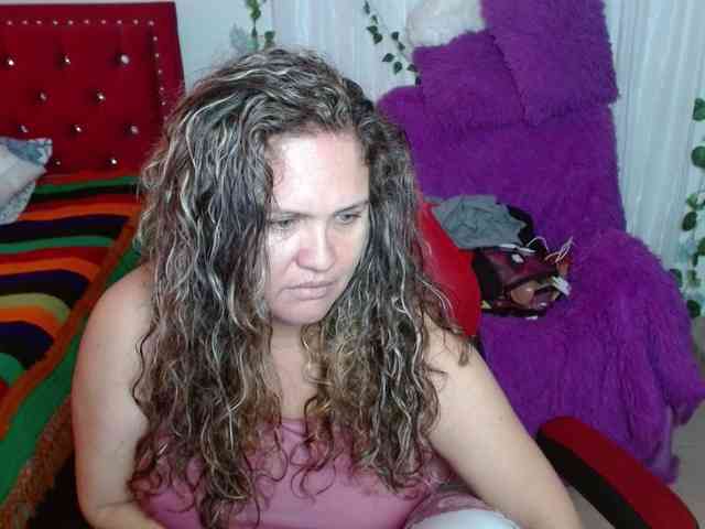 helenca1980 webcam