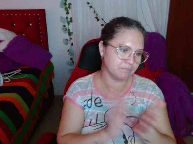 helenca1980 webcam