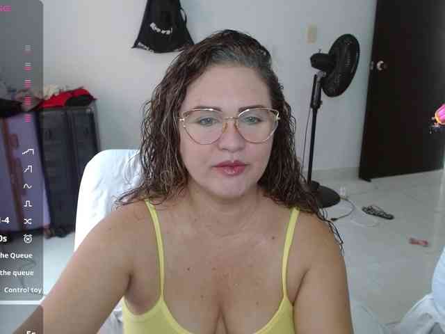 helenca1980 webcam