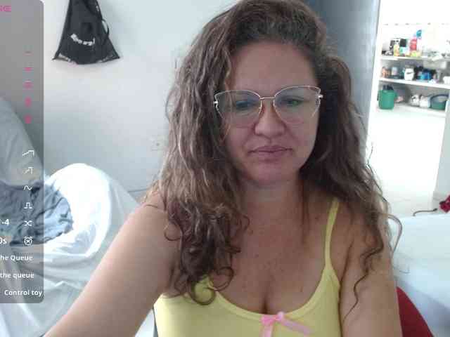 helenca1980 webcam