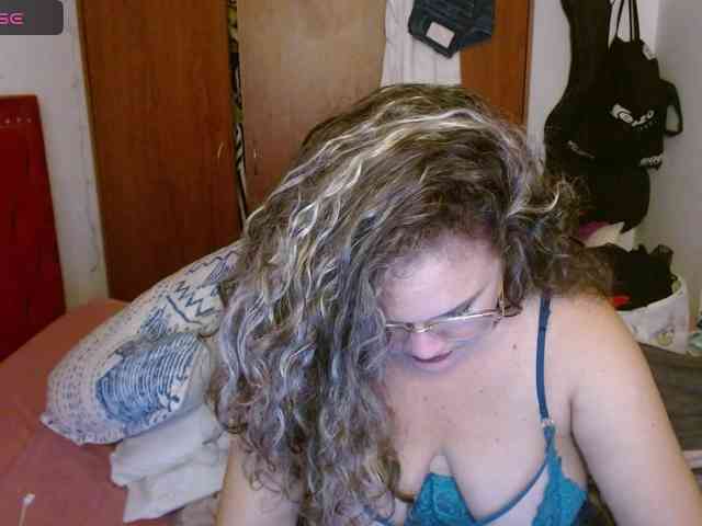 helenca1980 webcam