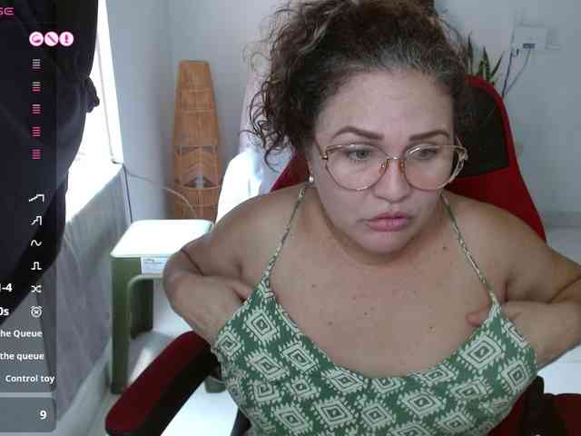 helenca1980 webcam