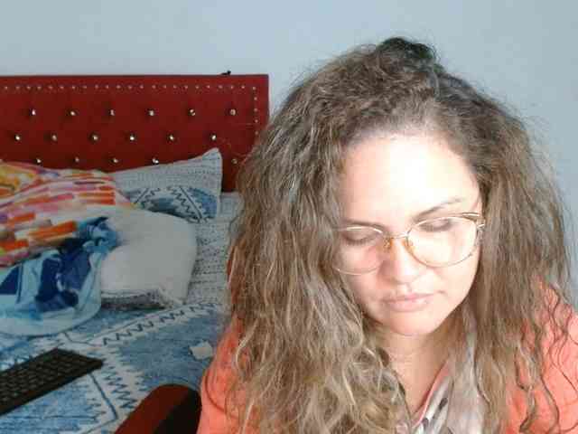 helenca1980 webcam