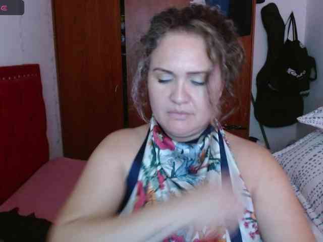 helenca1980 webcam