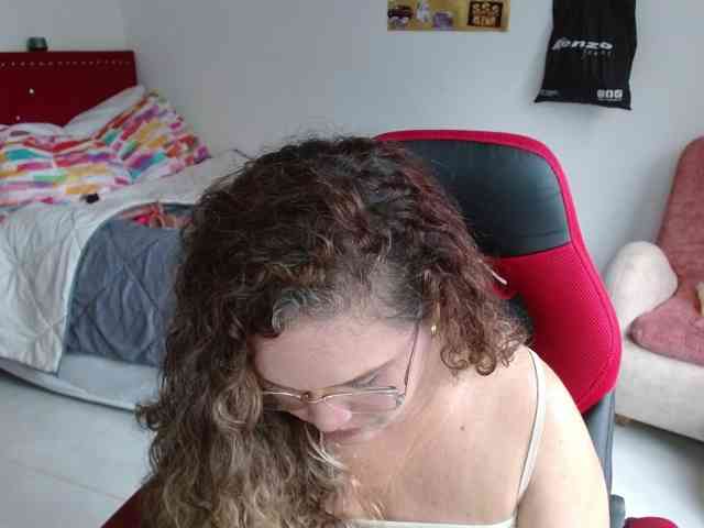 helenca1980 webcam