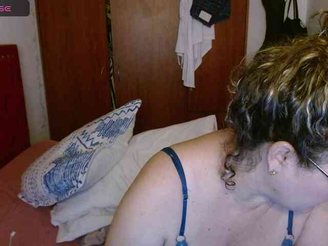 helenca1980 webcam