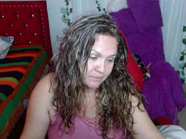 helenca1980 webcam