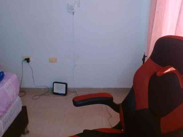 helenca1980 webcam