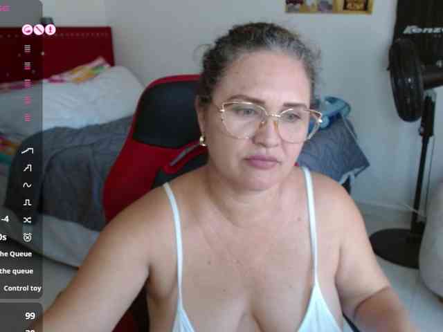 helenca1980 webcam