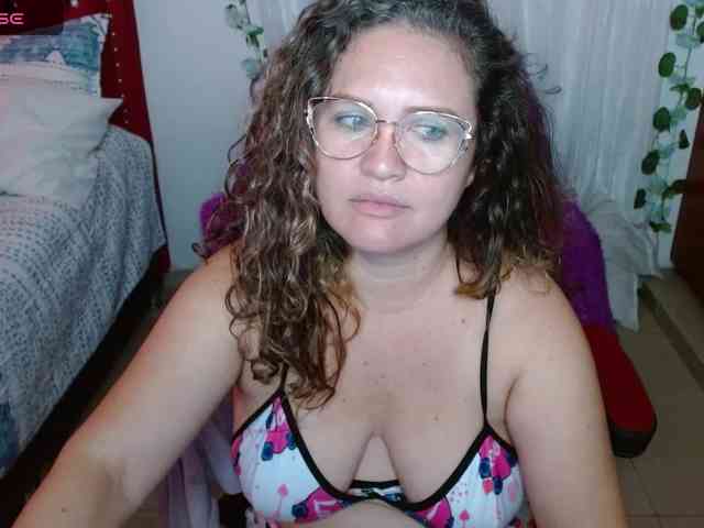 helenca1980 webcam