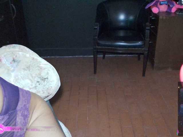 Cata-Blue- live cam on BongaCams