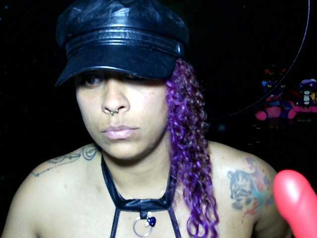 Cata-Blue- live cam on BongaCams