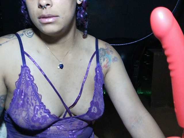 Cata-Blue- live cam on BongaCams