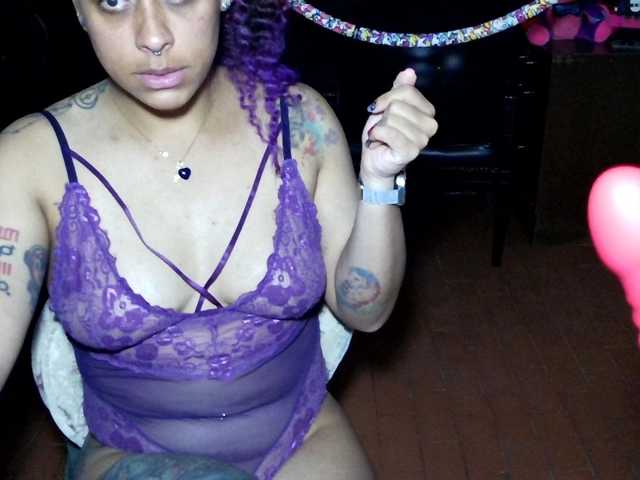 Cata-Blue- live cam preview