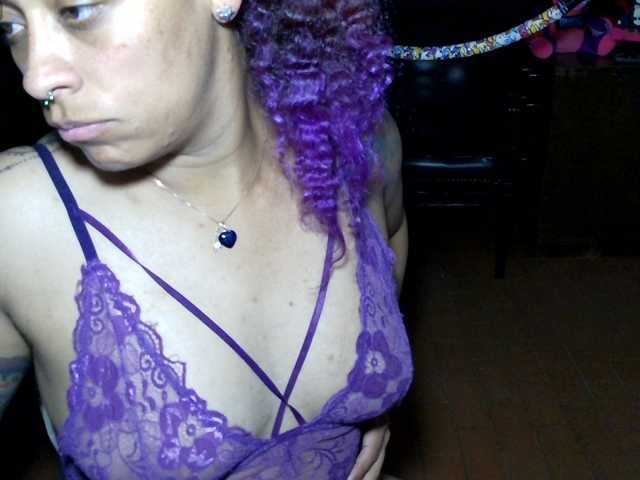Cata-Blue- live cam on BongaCams