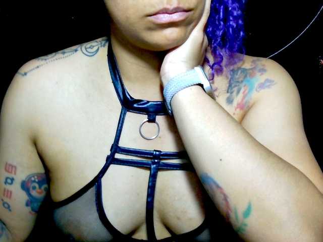 Cata-Blue- live cam on BongaCams
