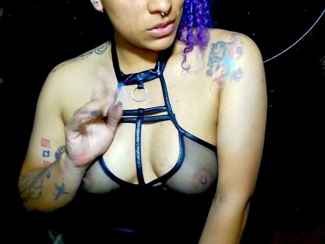 Cata-Blue- live cam on BongaCams