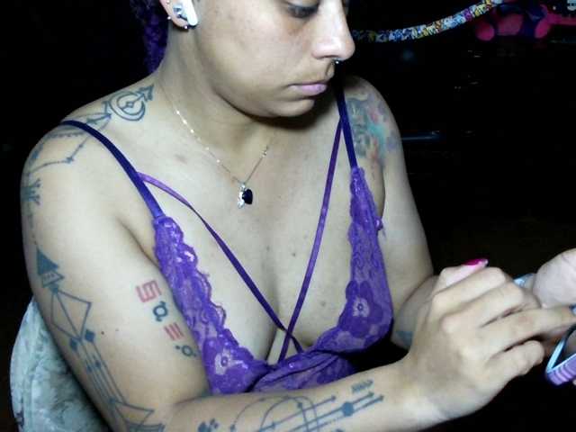 Cata-Blue- live cam on BongaCams