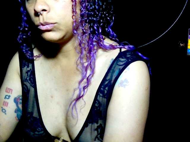 Cata-Blue- live cam on BongaCams