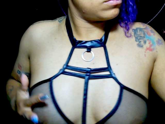 Cata-Blue- live cam on BongaCams