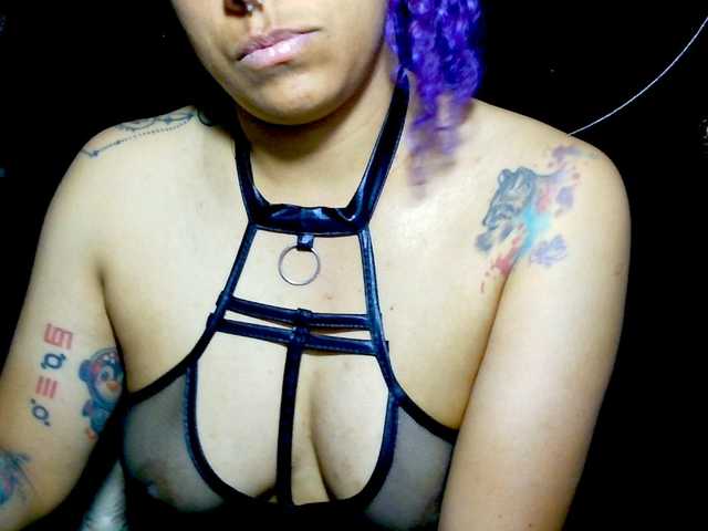 Cata-Blue- live cam on BongaCams