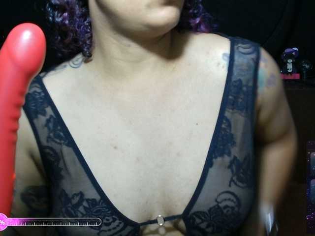 Cata-Blue- live cam on BongaCams