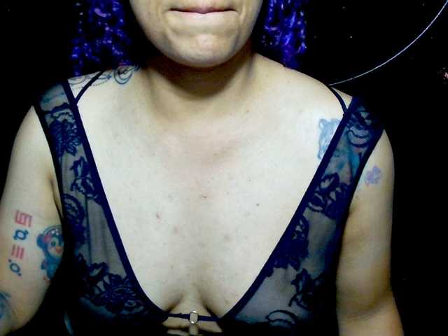 Cata-Blue- live cam on BongaCams