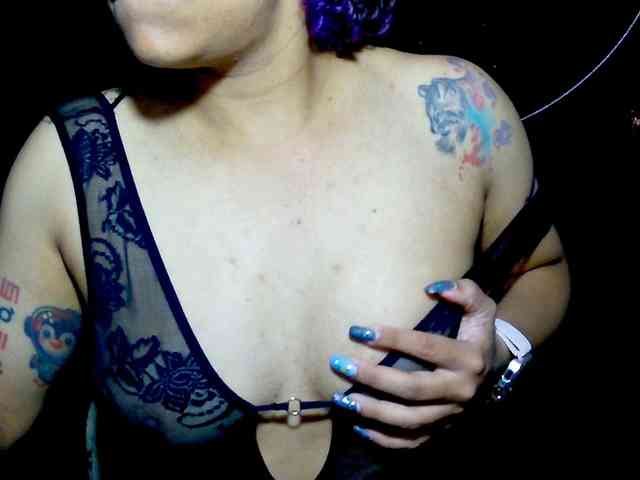 Cata-Blue- webcam