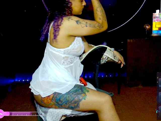 Cata-Blue- webcam