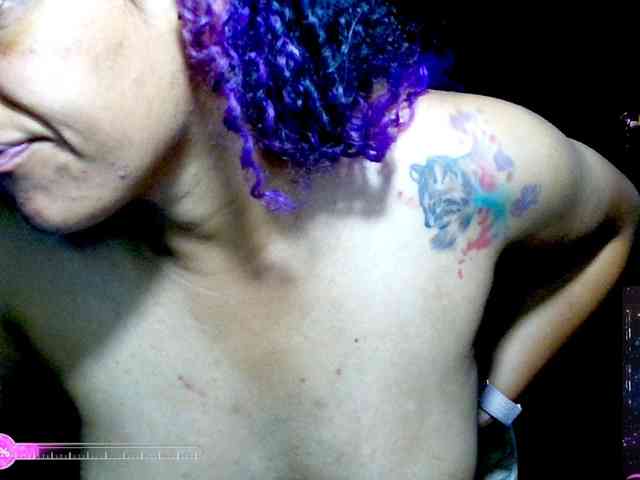 Cata-Blue- webcam