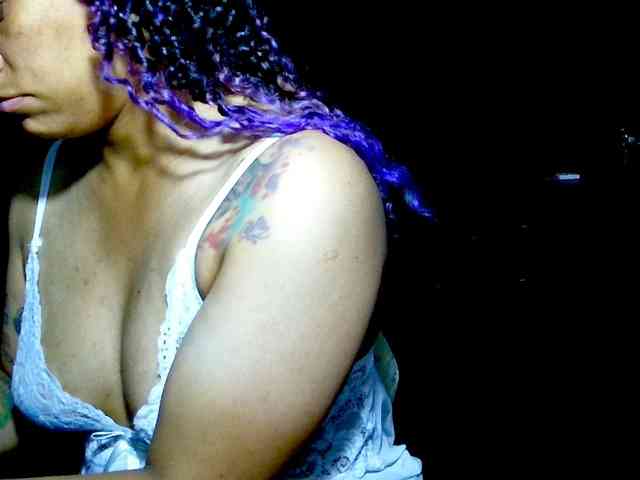 Cata-Blue- webcam