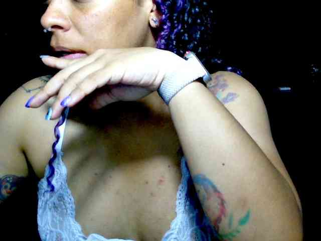 Cata-Blue- webcam