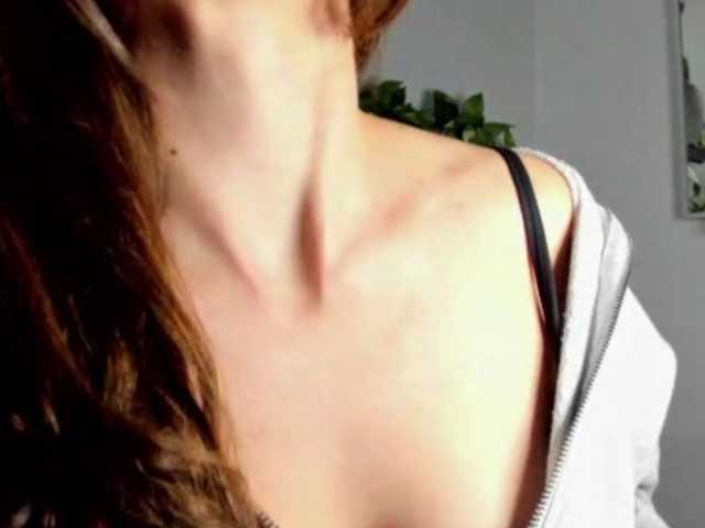 missNicole live cam on BongaCams